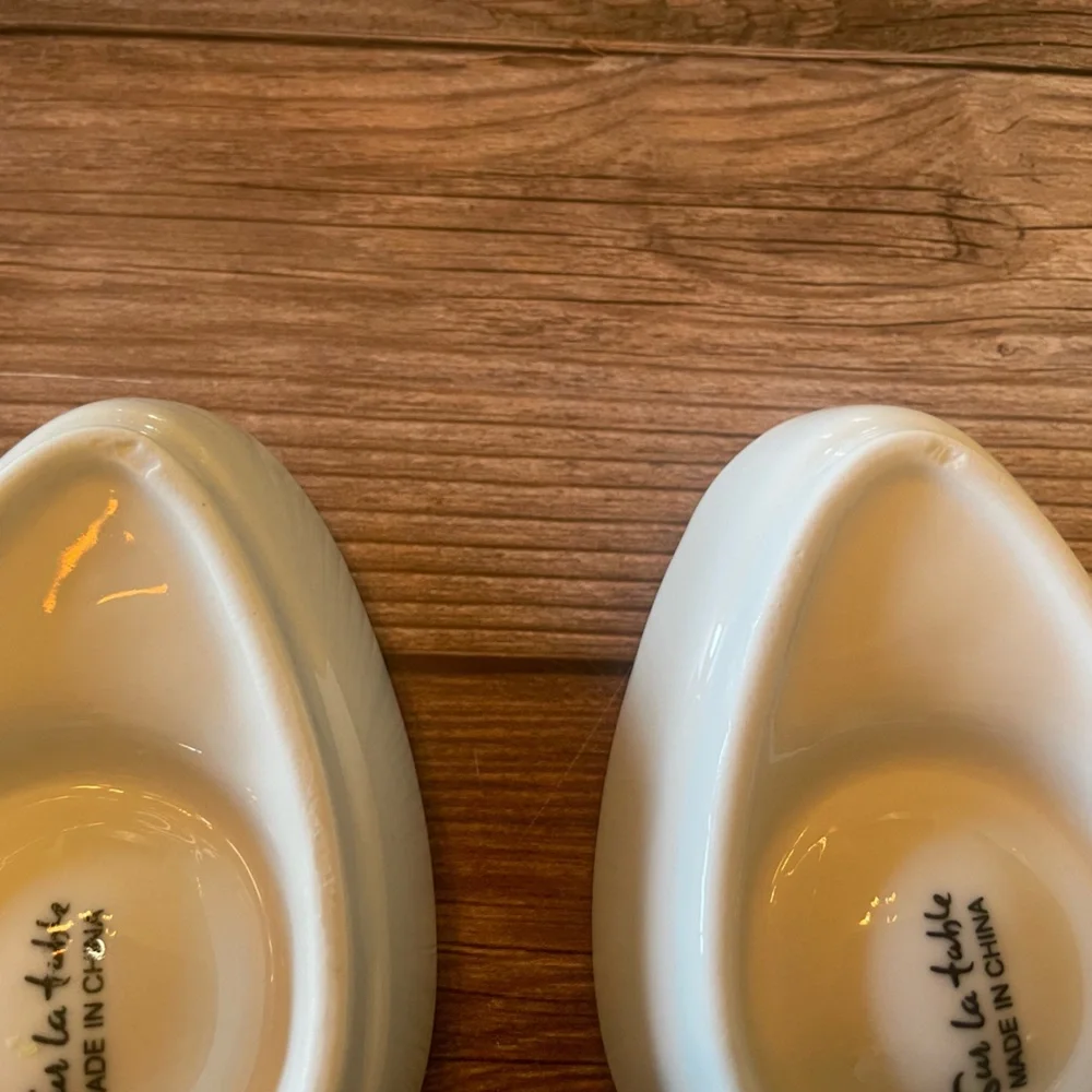 S4 | Vintage Sur La Table white porcelain egg holders
